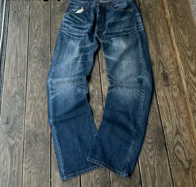 Levi's 501 Jeans33