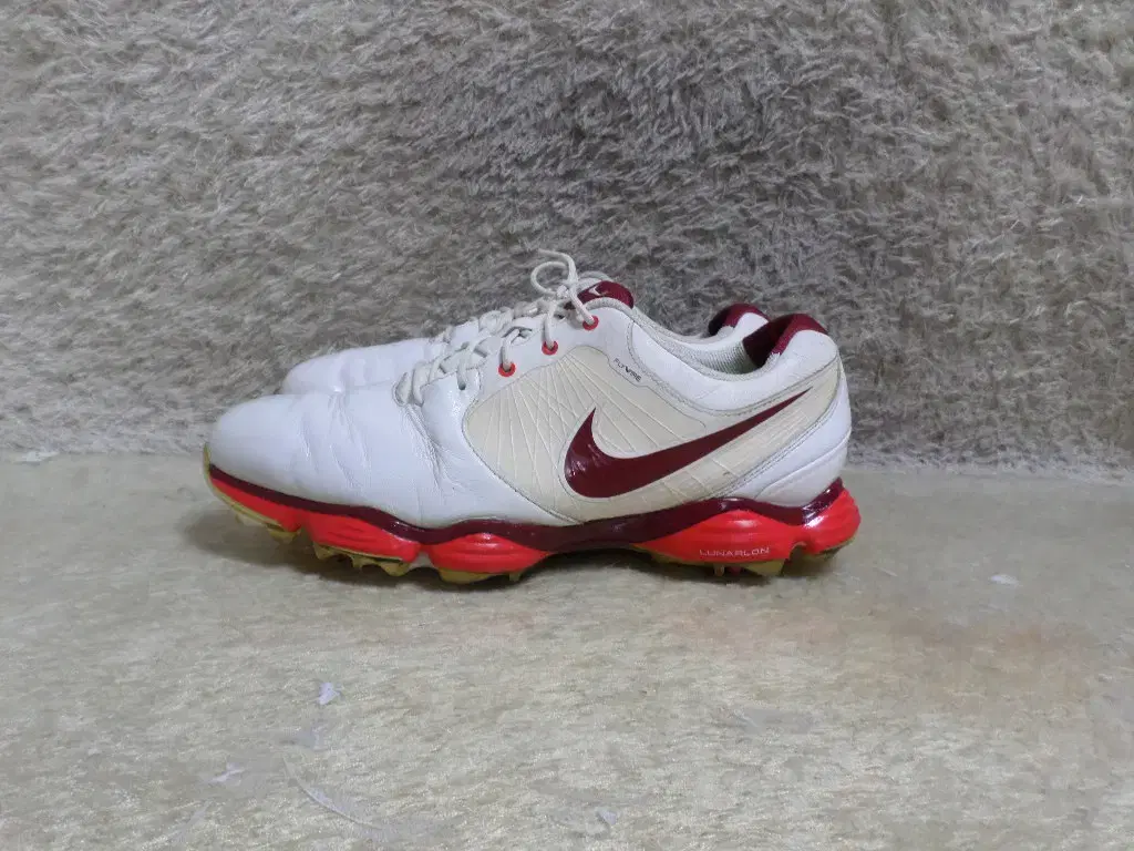 BettyBoomGuesse 275 Nike Golf Shoes Used Shoes