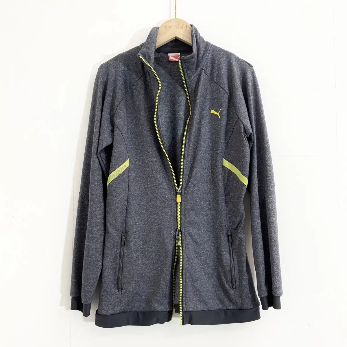 퓨마 운동복 집업 요가복 Size S(90) Puma Zip up