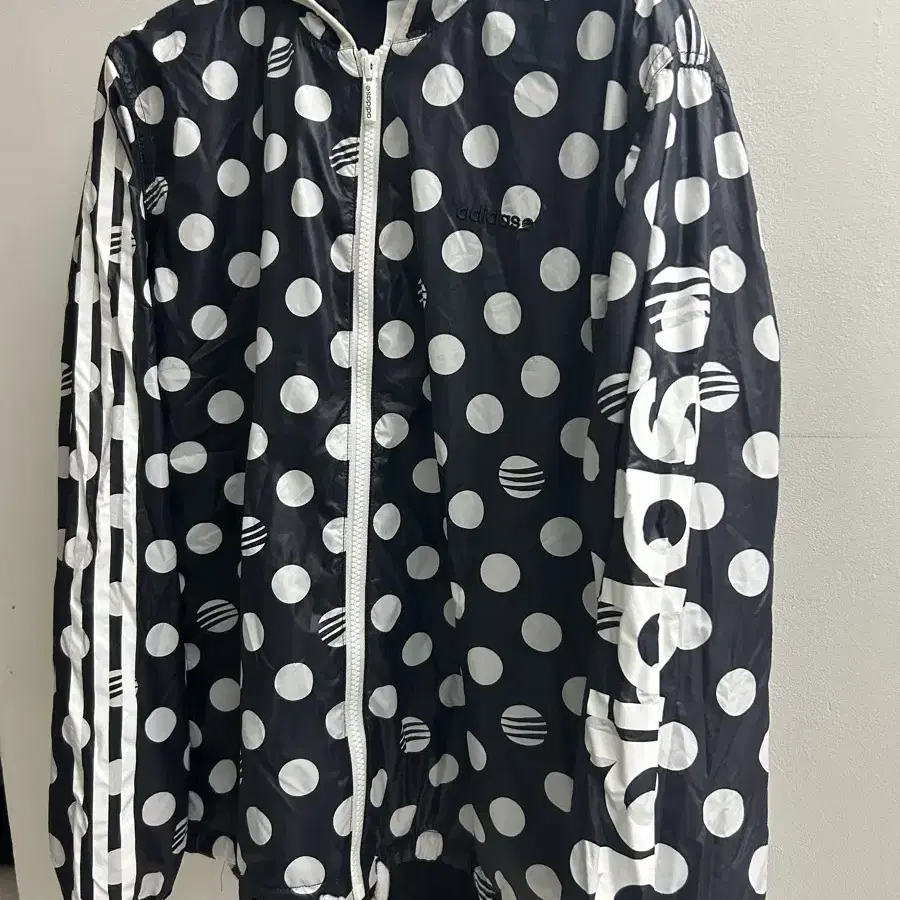 vintage adidas 도트 바람막이