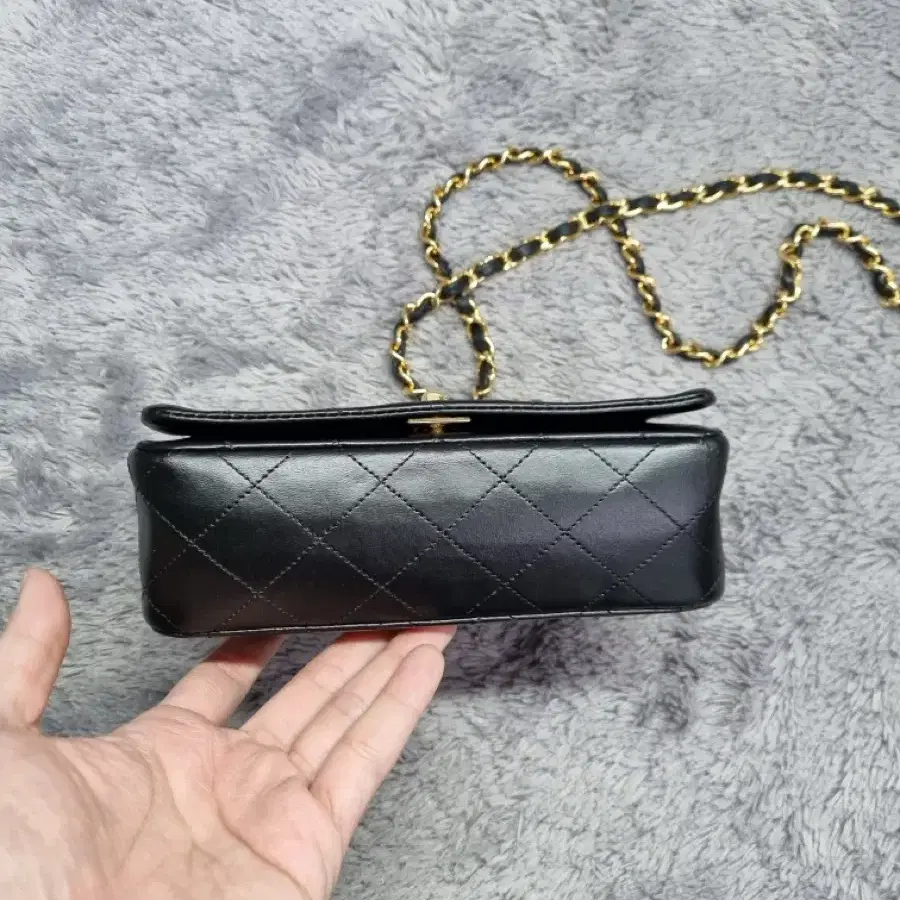 chanel 90s vintage bag 샤넬 빈티지 크로스백