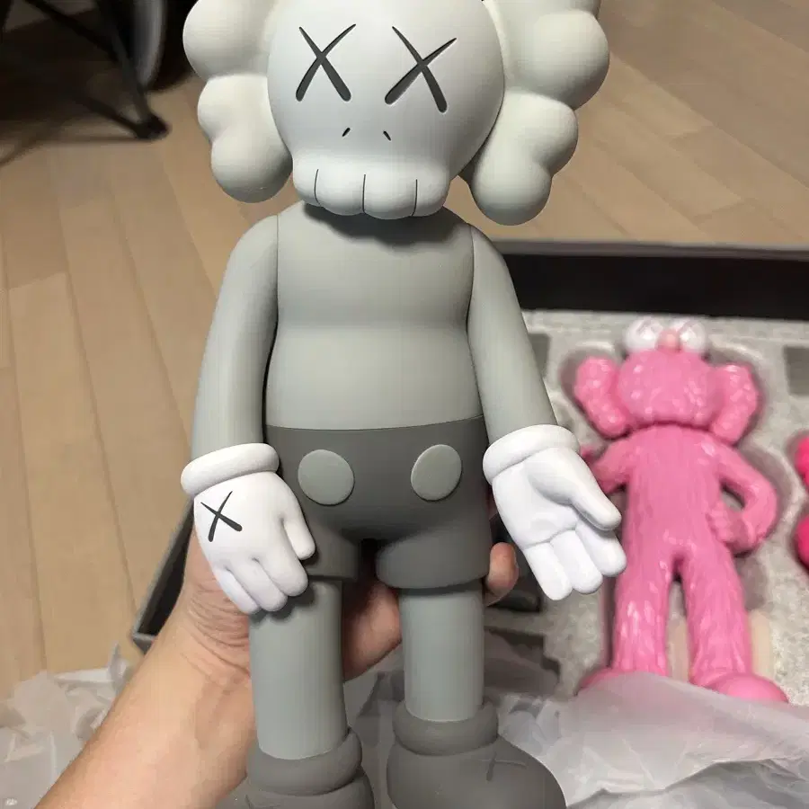 Kaws Family Vinyl Figure Grey Pink