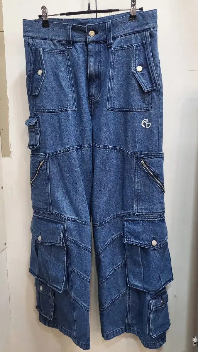 No-Manual Jeans