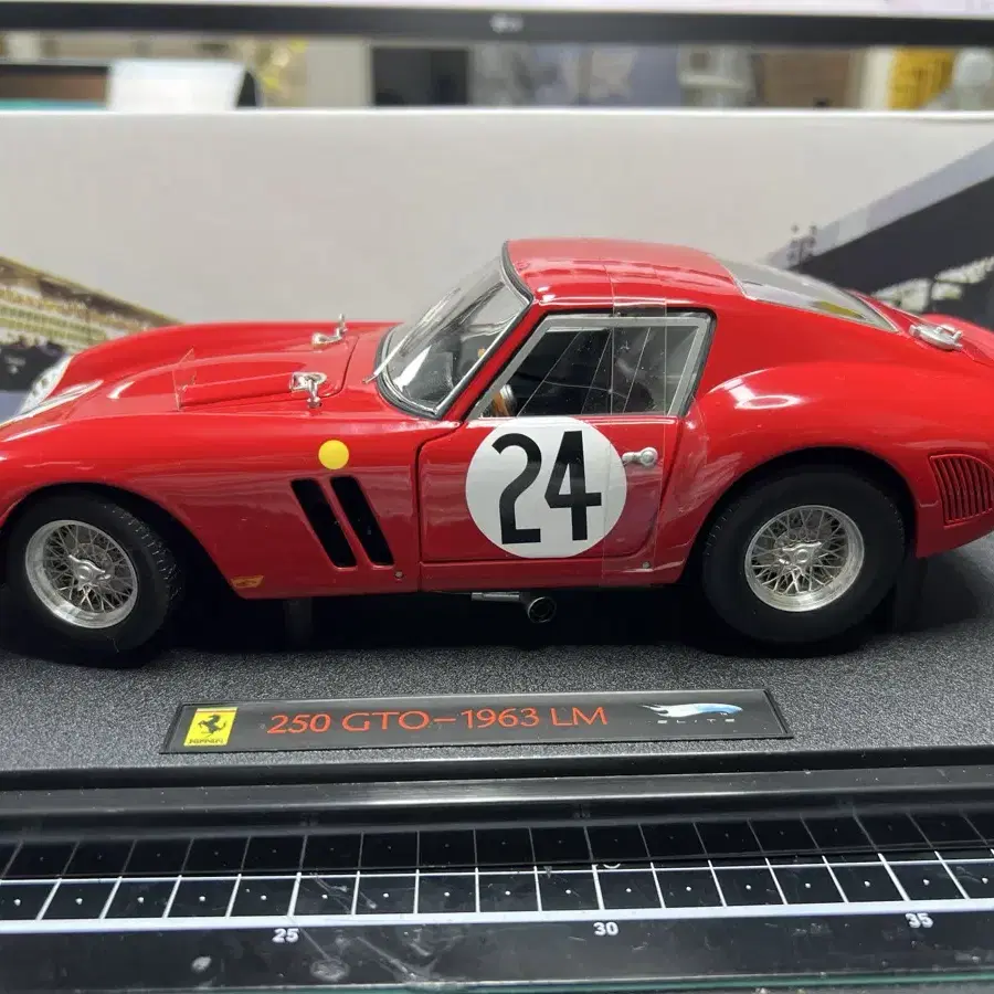 1:18 핫휠 엘리트 페라리 250 GTO 1963 LM