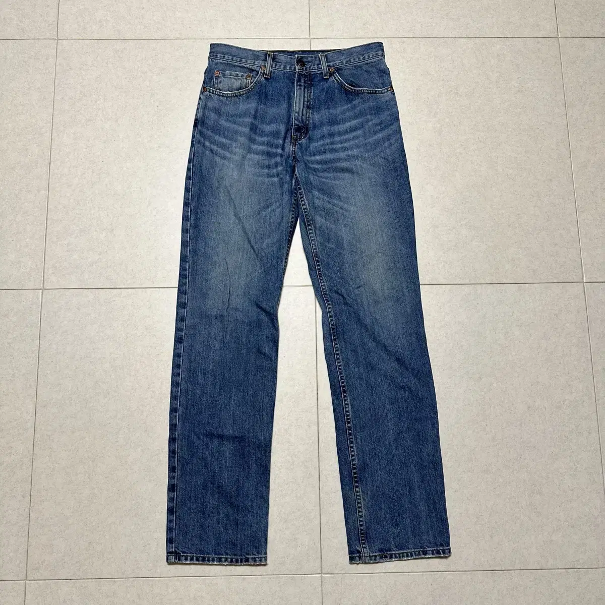 [size 31-32] Levi's 506 W84 L86