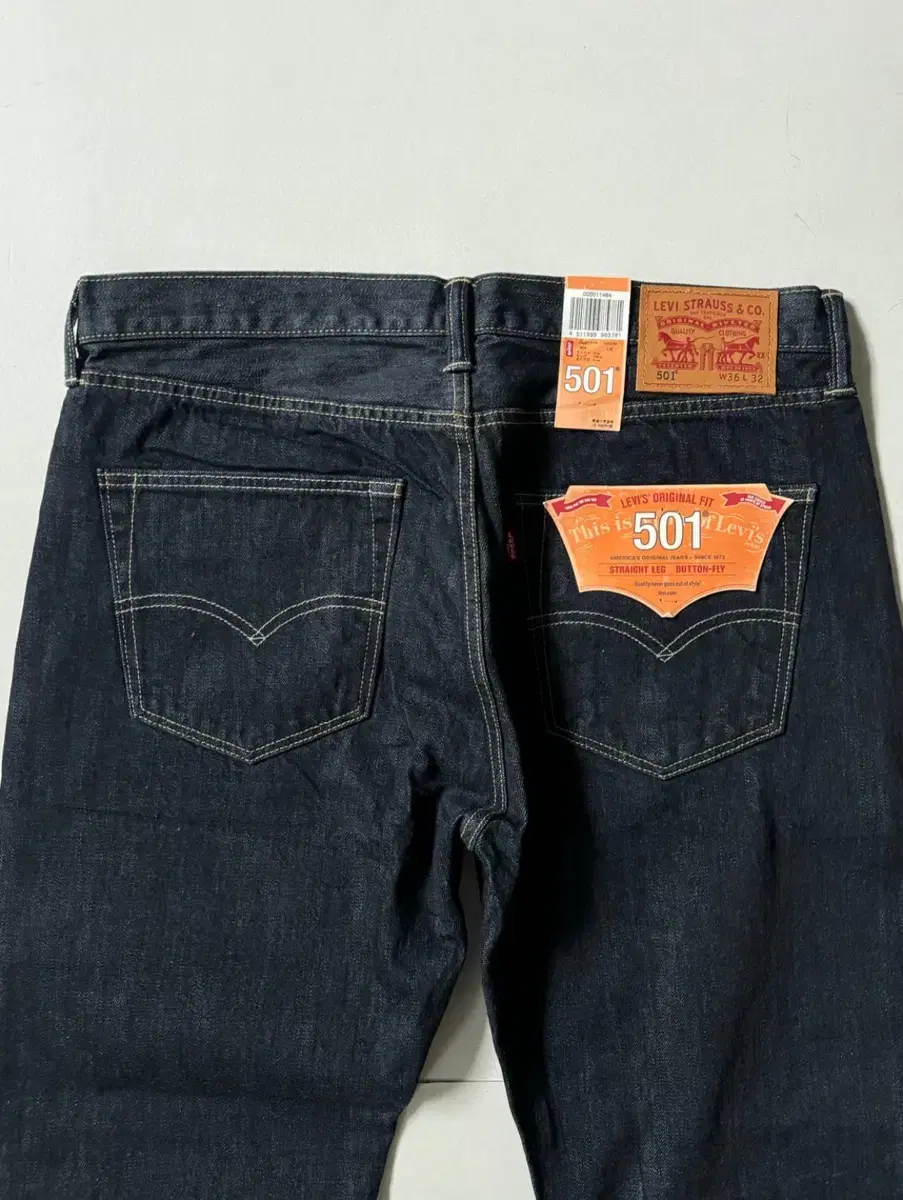 Levi's 501 Original Fit Deadstock