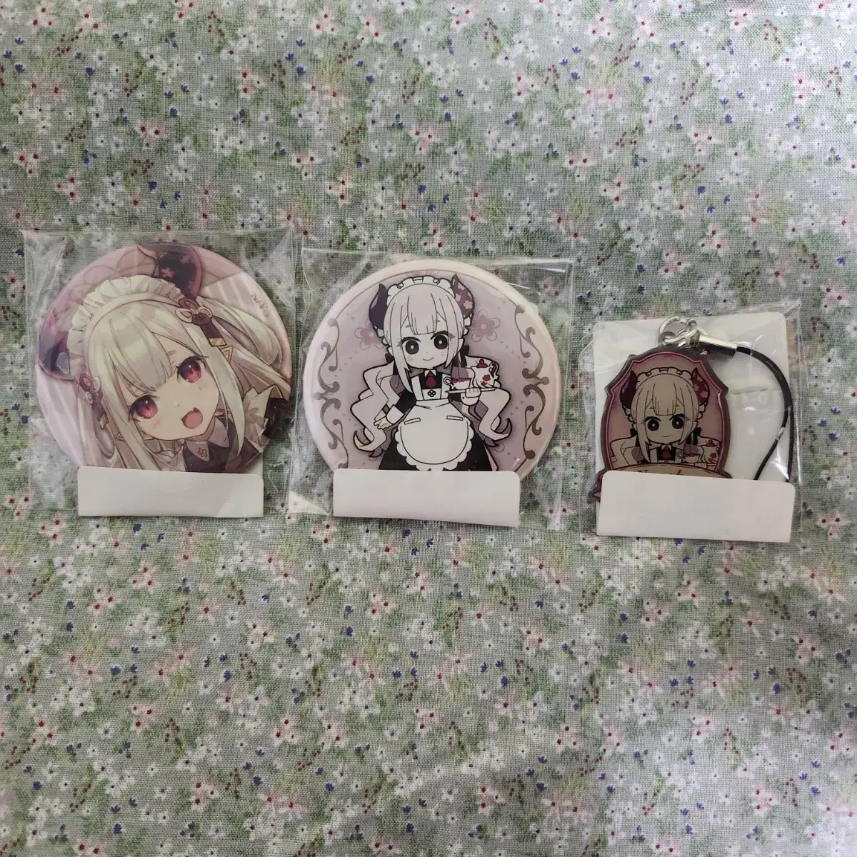 NIJISANJI Naraka Canbage Metal Charm Set Goods