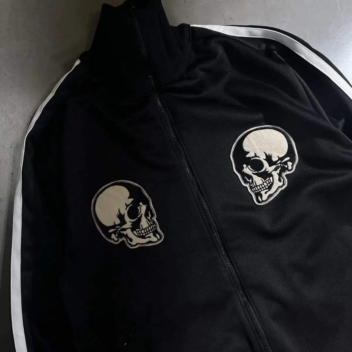 NUMBER NINE DOUBLE SKULL TRACK JACKET