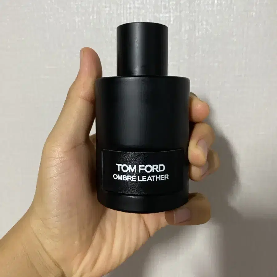 톰포드 옴브레 레더 100ml (마지막 가격 변경)