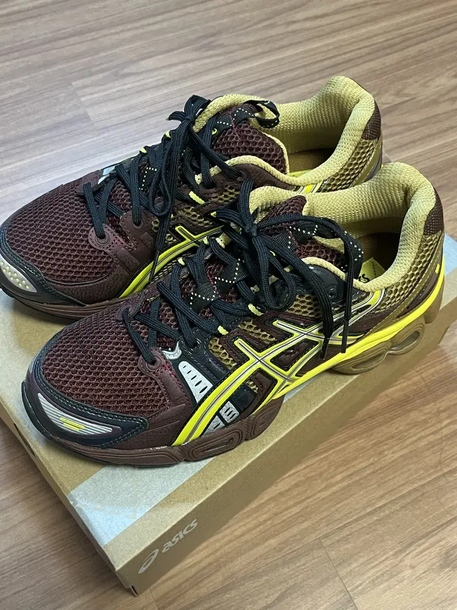 Asics UB3-S Gel-Nimbus 9 아식스