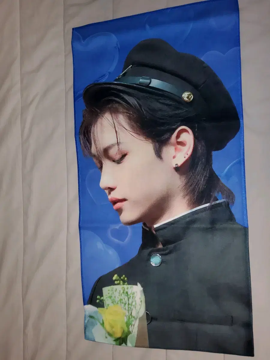 urgent!!felix slogan wts