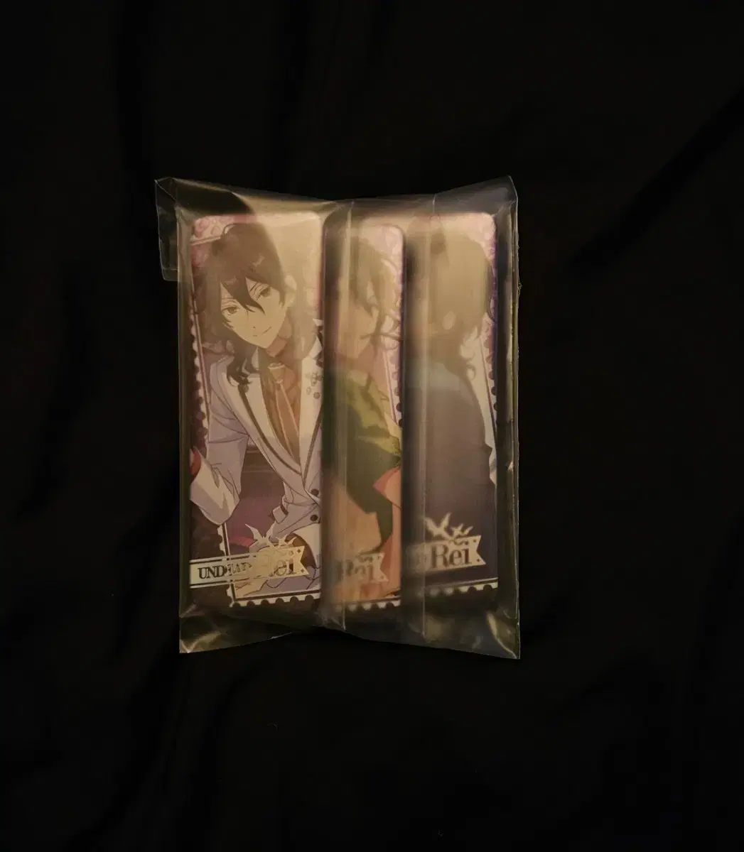 Anstar Sakuma lay Vertical Can Badge acrylic Figurine Keyring