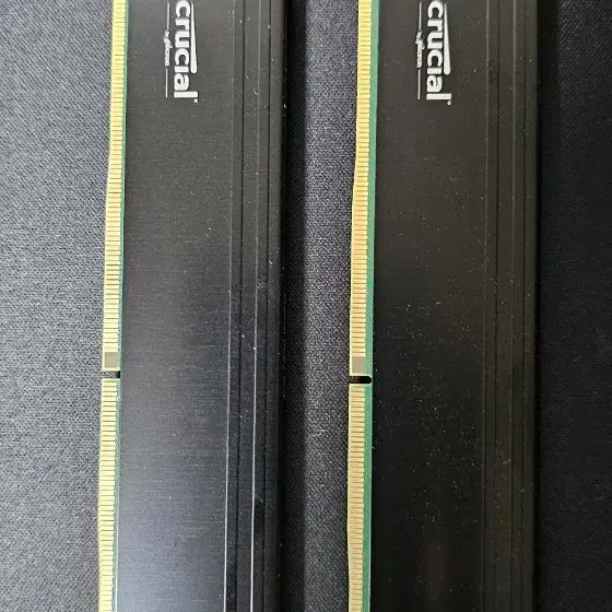 마이크론 DDR4 3200mhz 64gb 판매합니다.