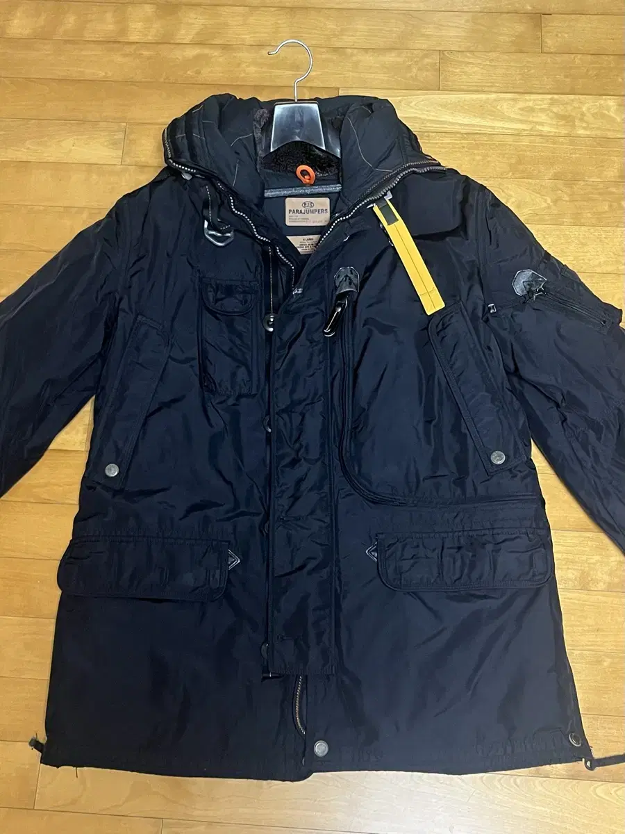 16FW Parajumpers Kodiak Padded XL