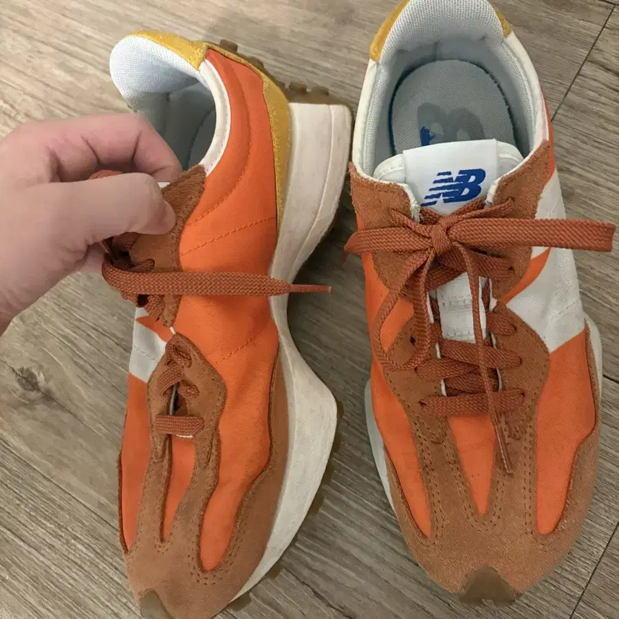 뉴발 New Balance 327 Orange