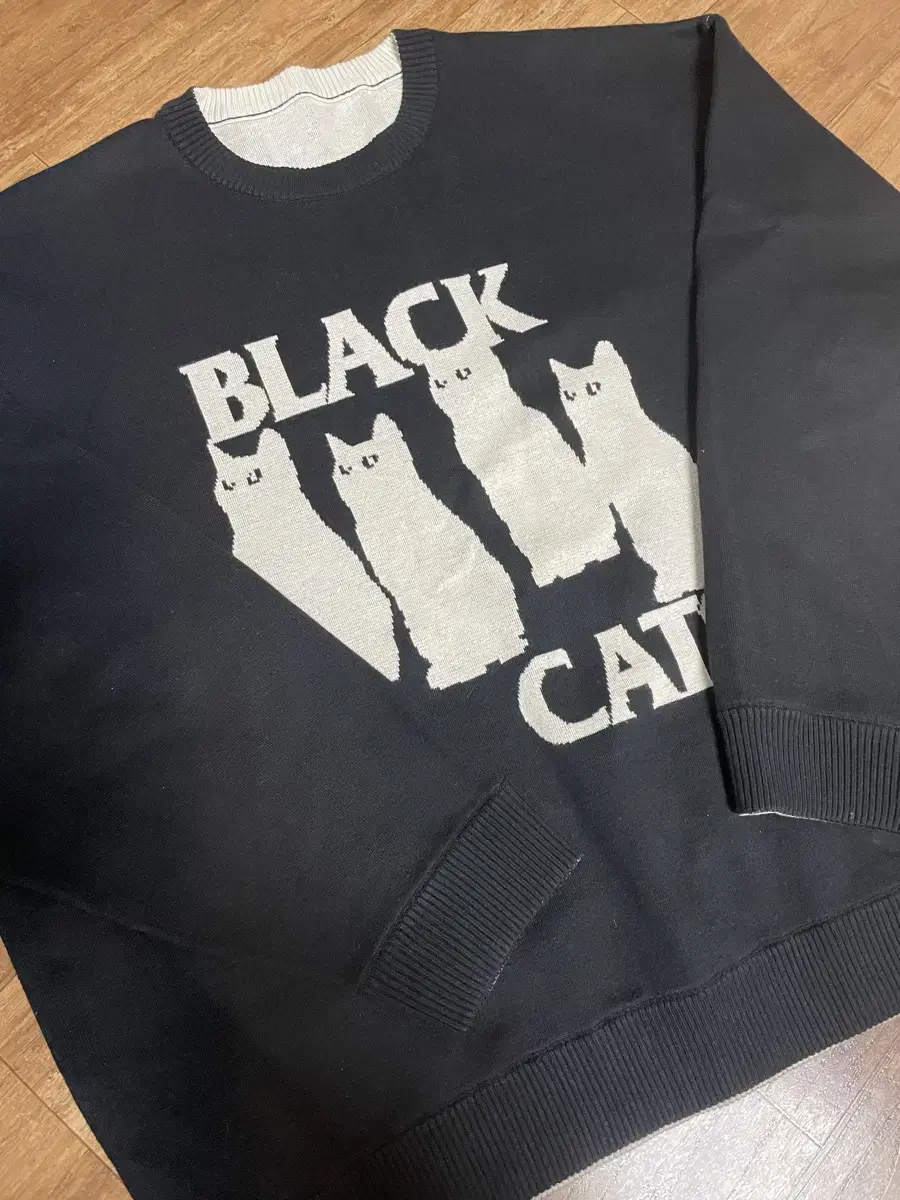 비바스튜디오 블랙 켓 니트 BLACK CAT KNIT [XL]