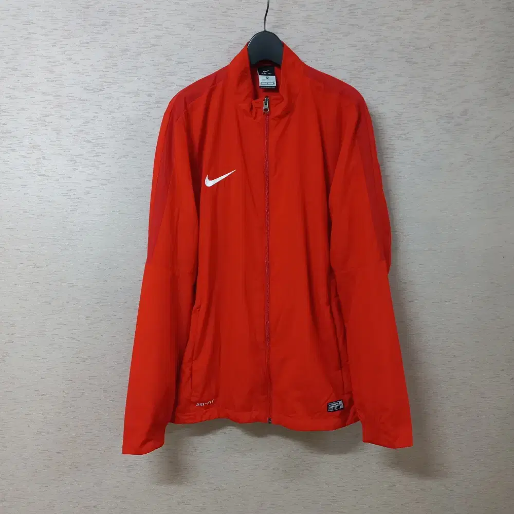 11-4/Nike Hemstring Red Zip Jacket Men's