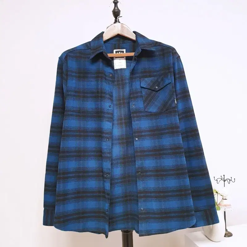 Adidas Flannel Check Shirt Unisex100