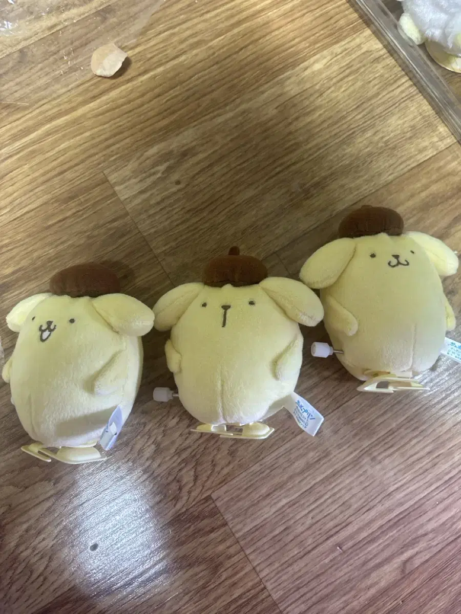 San Rio Pompompurin Walking Doll