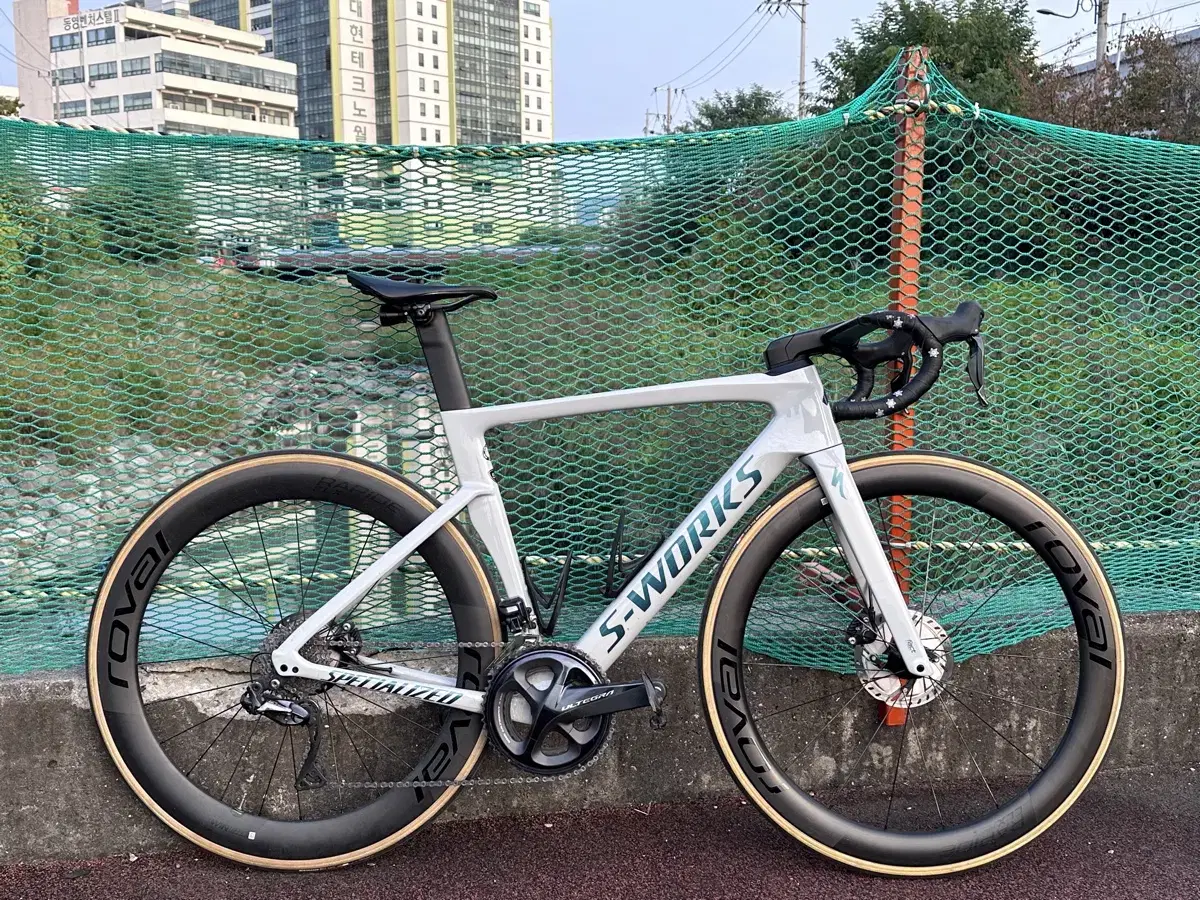 S-Works Benji