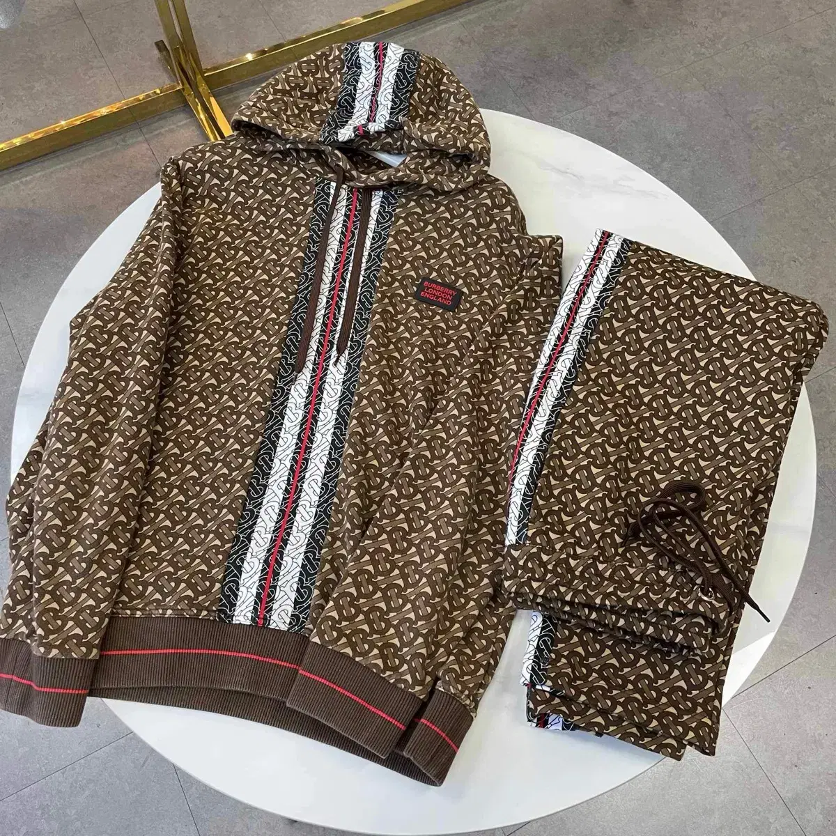 [L] Burberry Monogram Hoodie & Sweatpants Setup