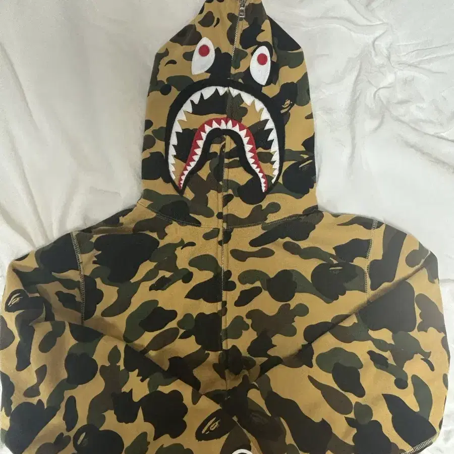 Bape 베이프 퍼스트 카모 샤크 후드집업 황계 ponr L