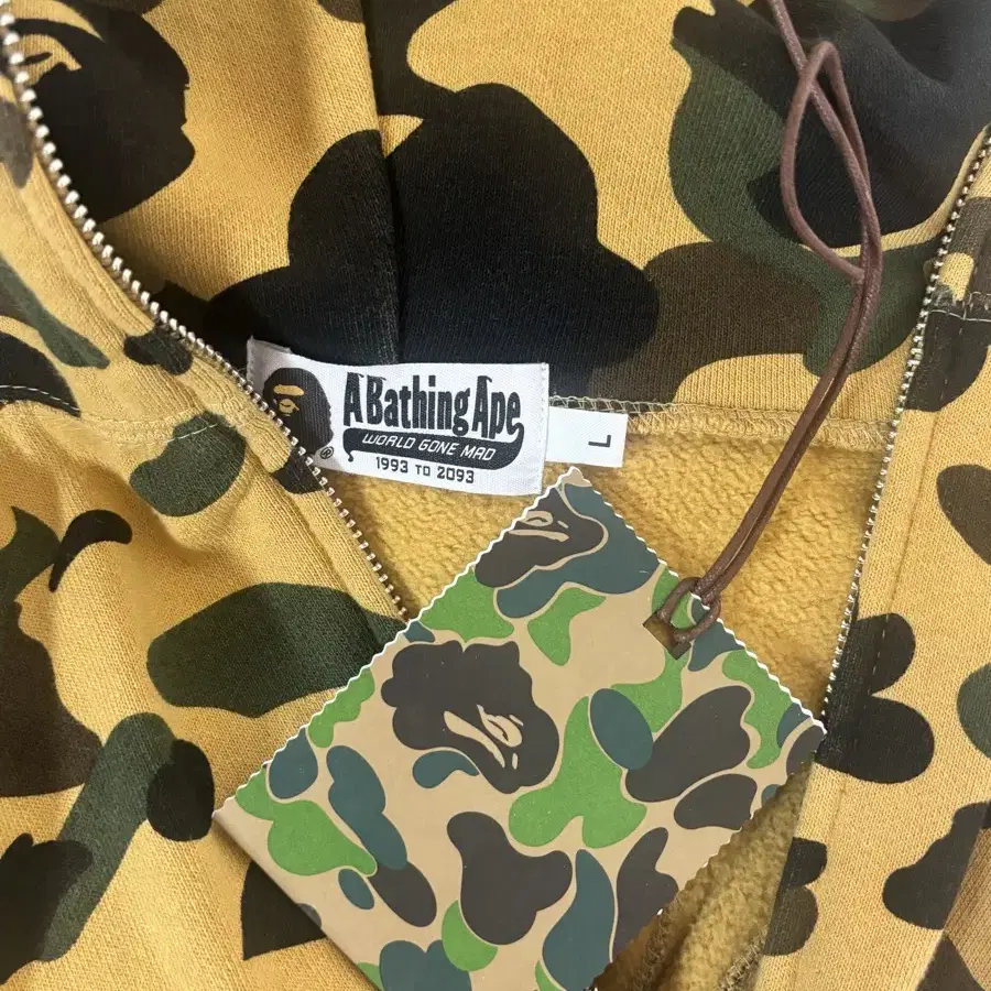 Bape 베이프 퍼스트 카모 샤크 후드집업 황계 ponr L