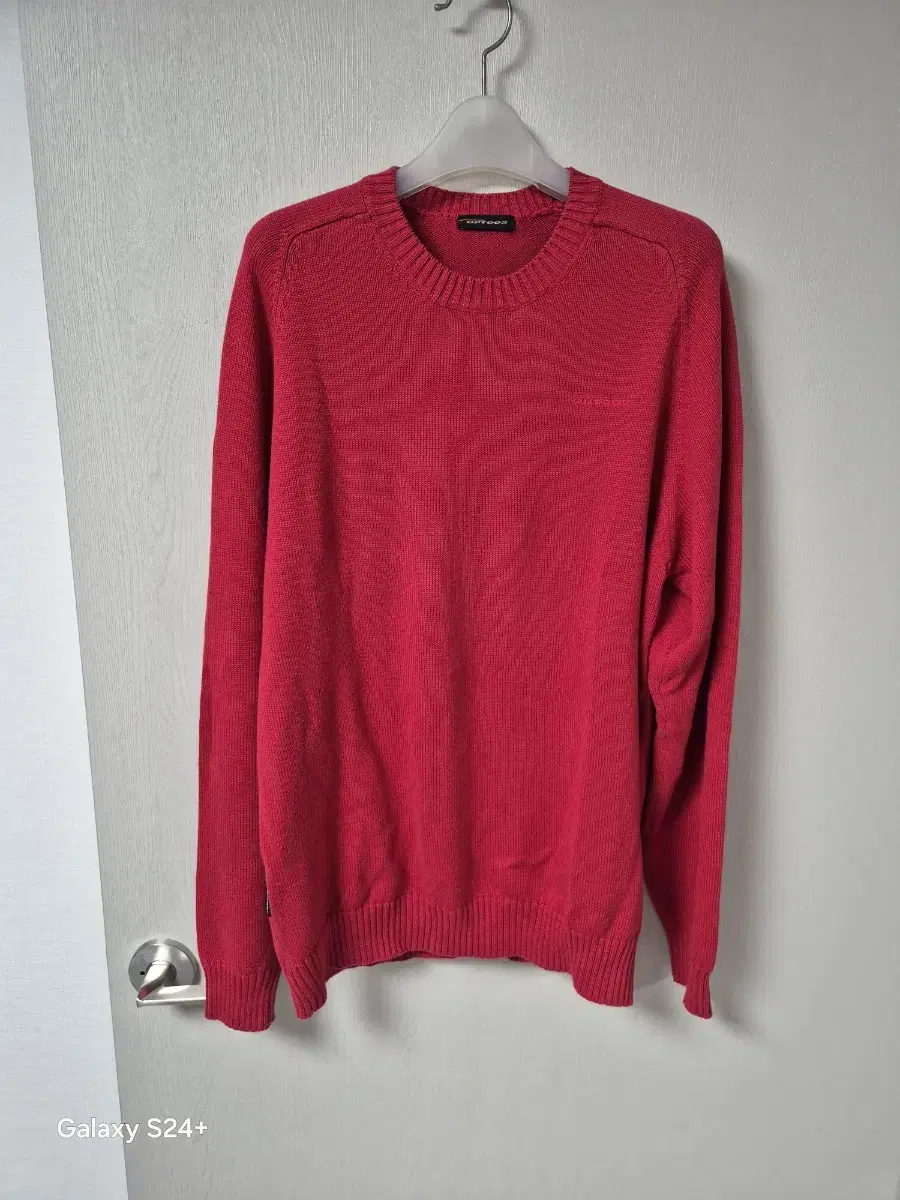 Opto Red Knit 105 (really pretty)