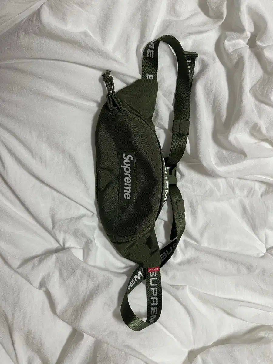 슈프림 스몰웨이스트백 supreme small waist bag