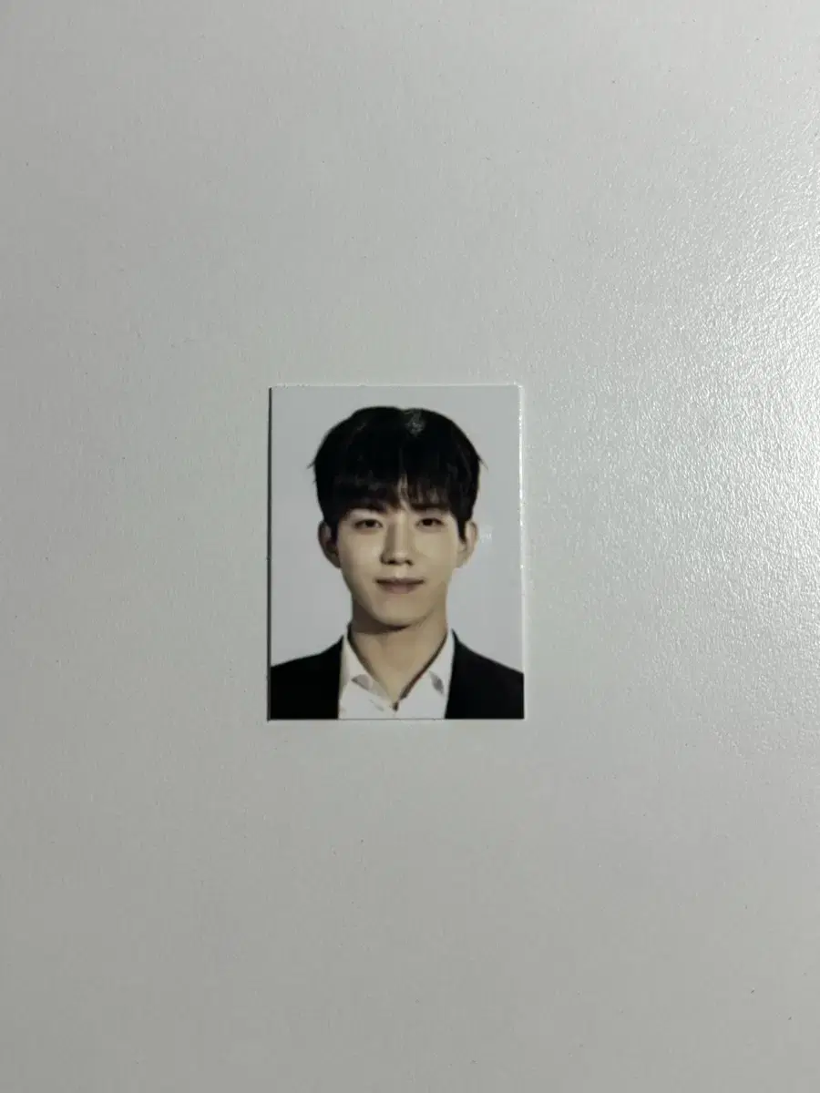 Day 6 Yoon Do-woon unofficial goods sells shares (back photo is 0.2)