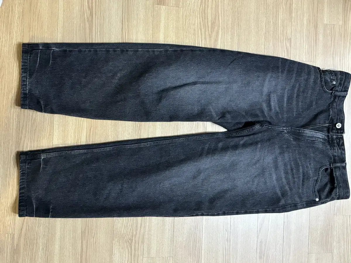 Final SystemOmme Black Jeans (Tapered Fit) 34