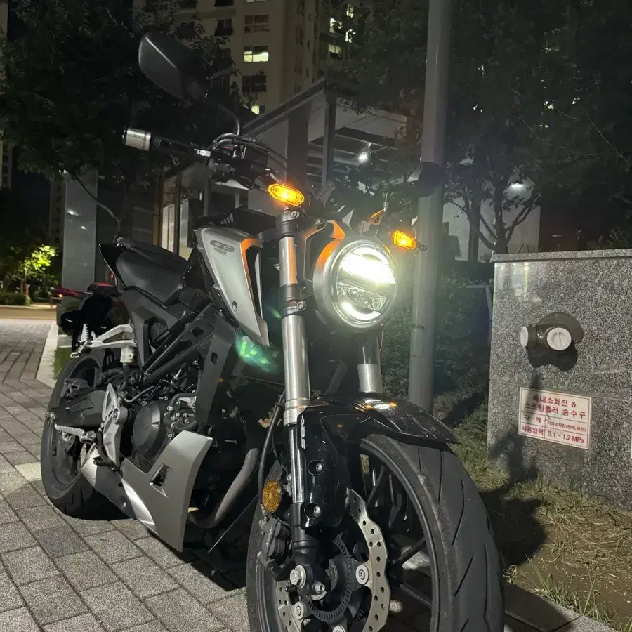 cb125r 19년식 무꿍 무슬립 팔아요