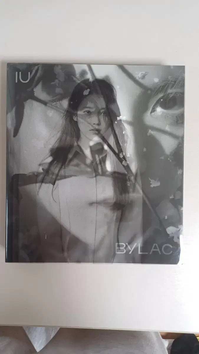 IU Lilac-By-Lac album Full configuration