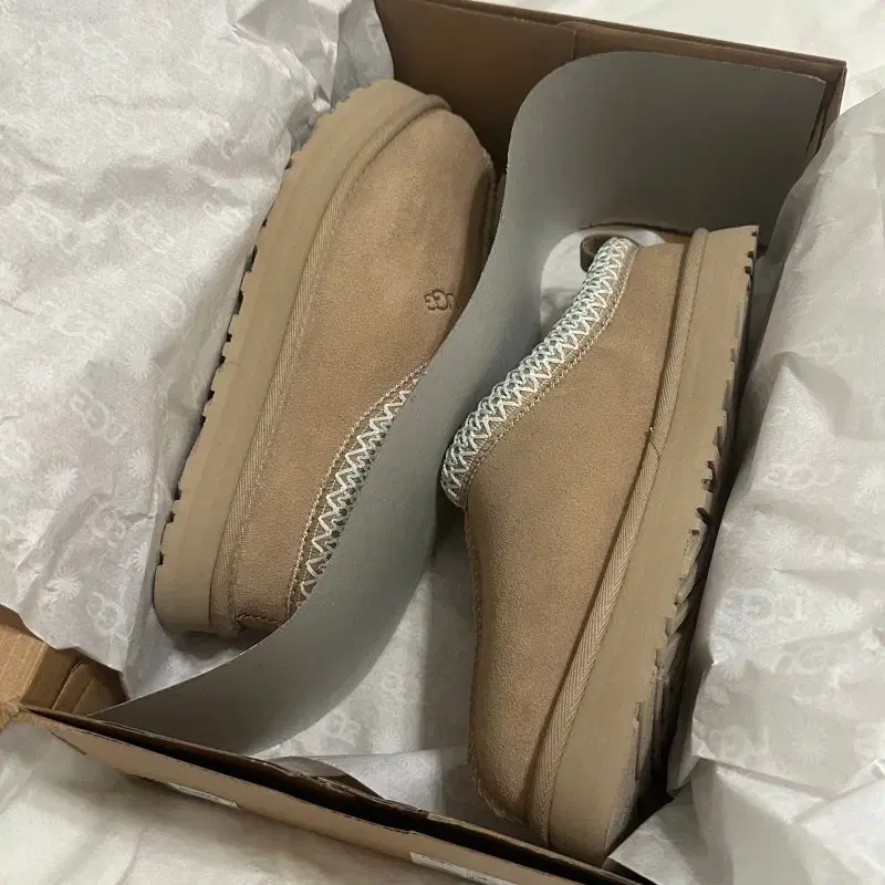 미국UGG 타즈 키즈(K) 샌드 245(새상품)