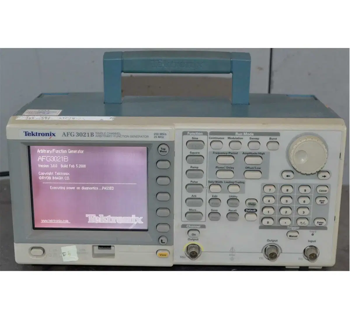 Tektronix AFG3021B Function Generator