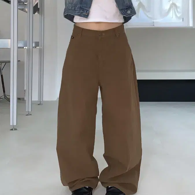 써니데이나이쓰 코튼 와이드팬츠 브라운 COTTON PANTS