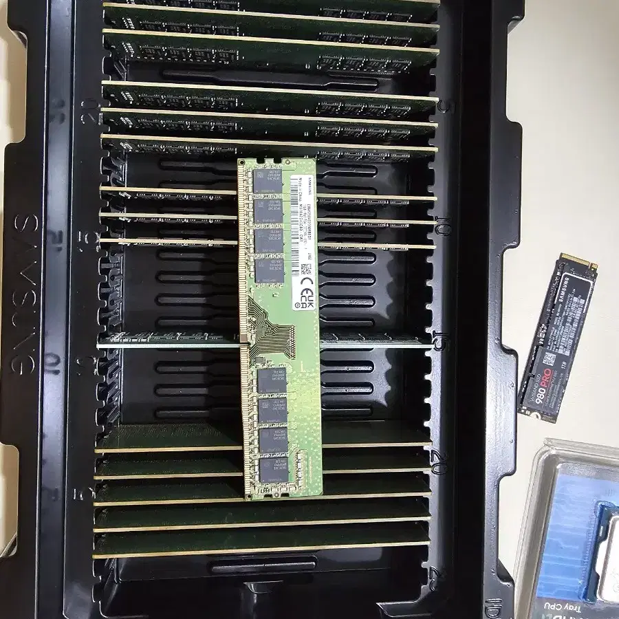 삼성 ddr4   8기가  16기가  램 판매  새제품