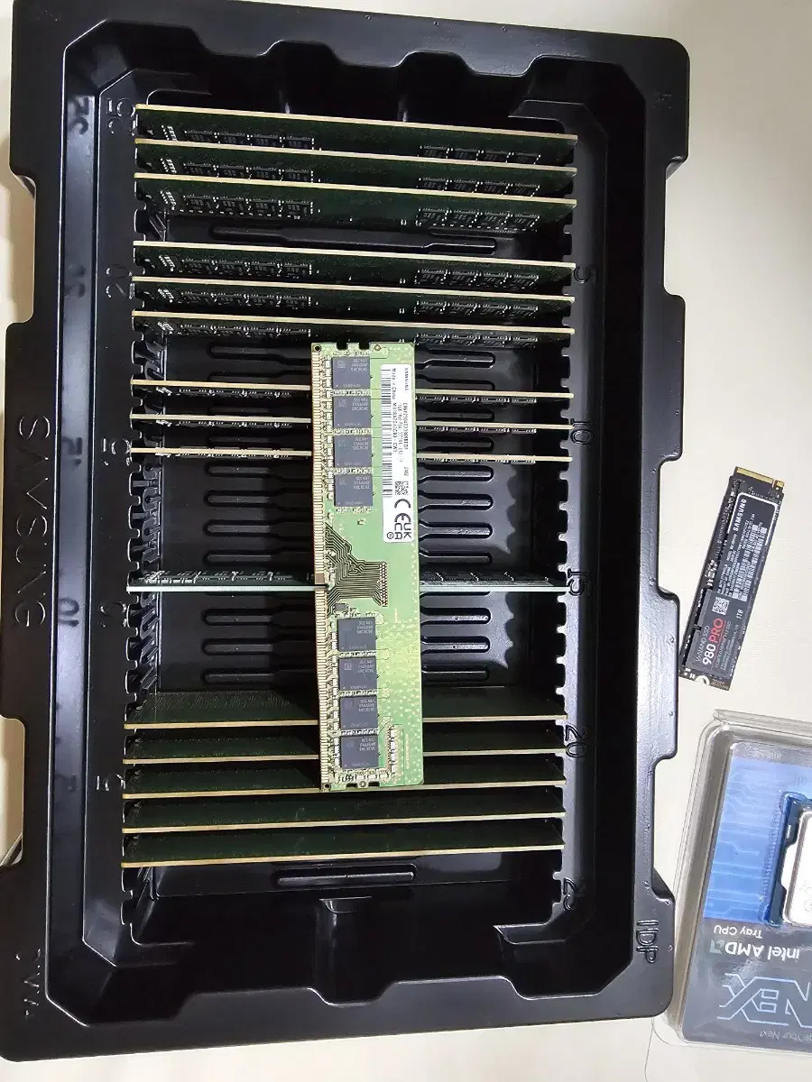 삼성 ddr4   8기가  16기가  램 판매  새제품