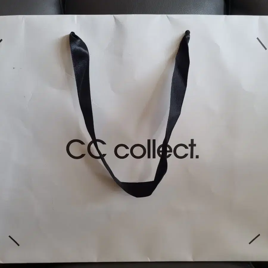 CC collect 오버핏 크롭니트