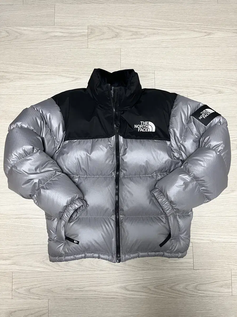 The North Face White Belle Novelty Knopsie Gray