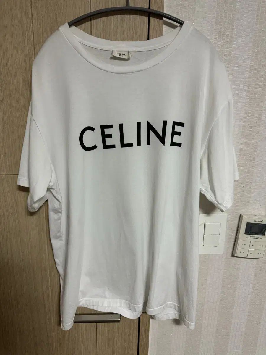 [New, Department Store Edition, L] Seline Logo Short Sleeve