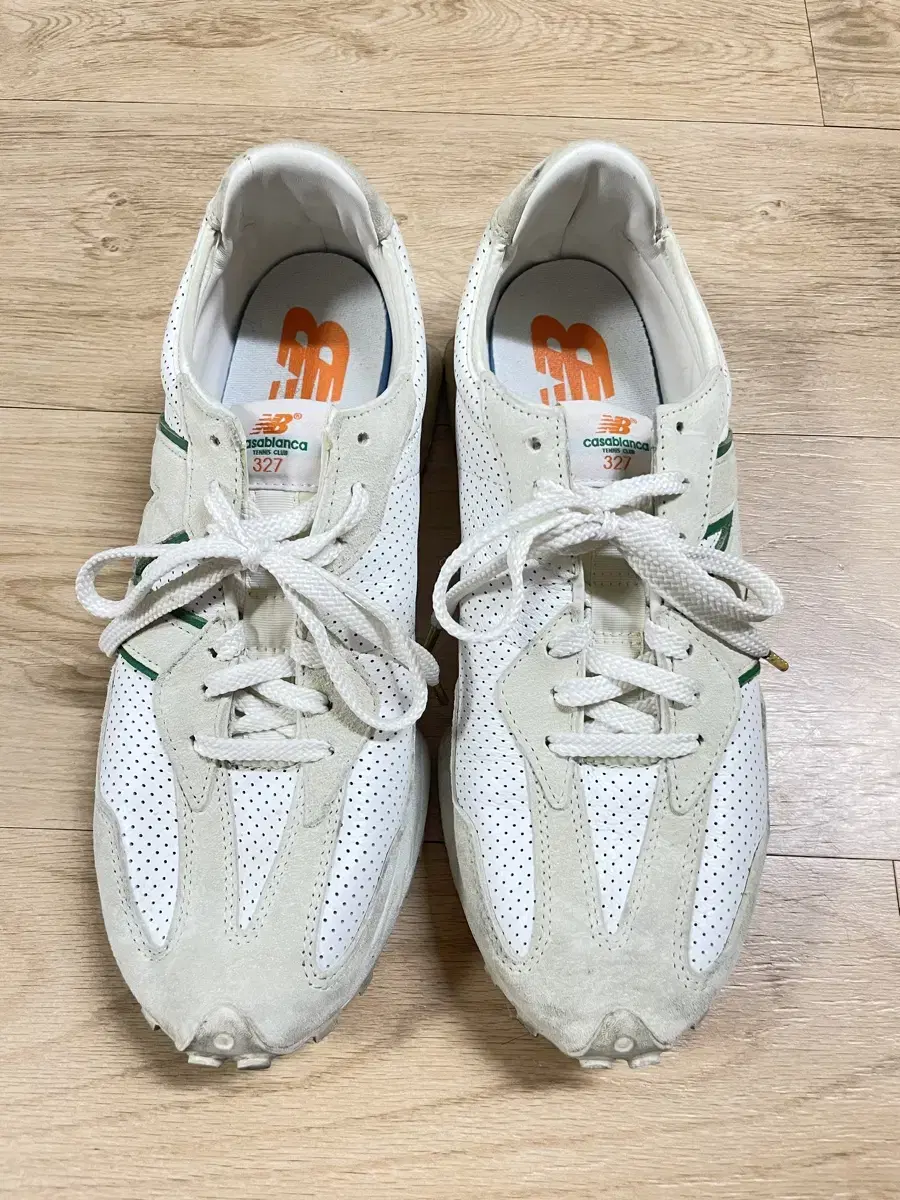 뉴발란스 X 카사블랑카 327  Off White Green