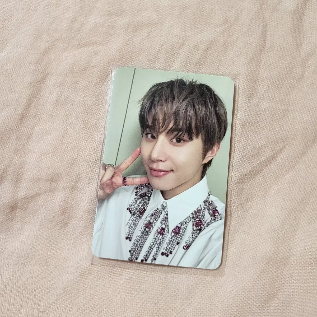 NCT jungwoo FactCheck Chandelier Photocard