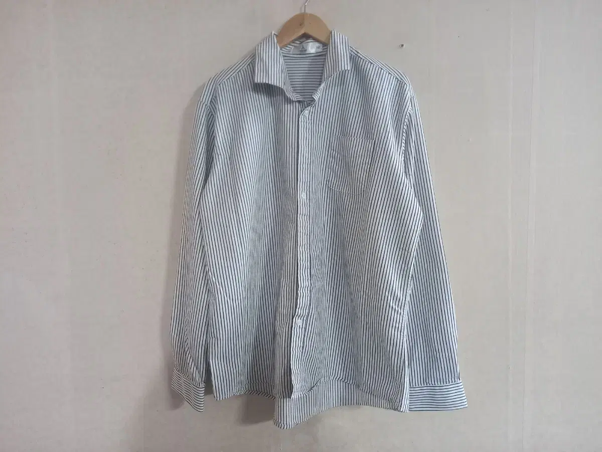 OKKANE Men's Striped Shirt