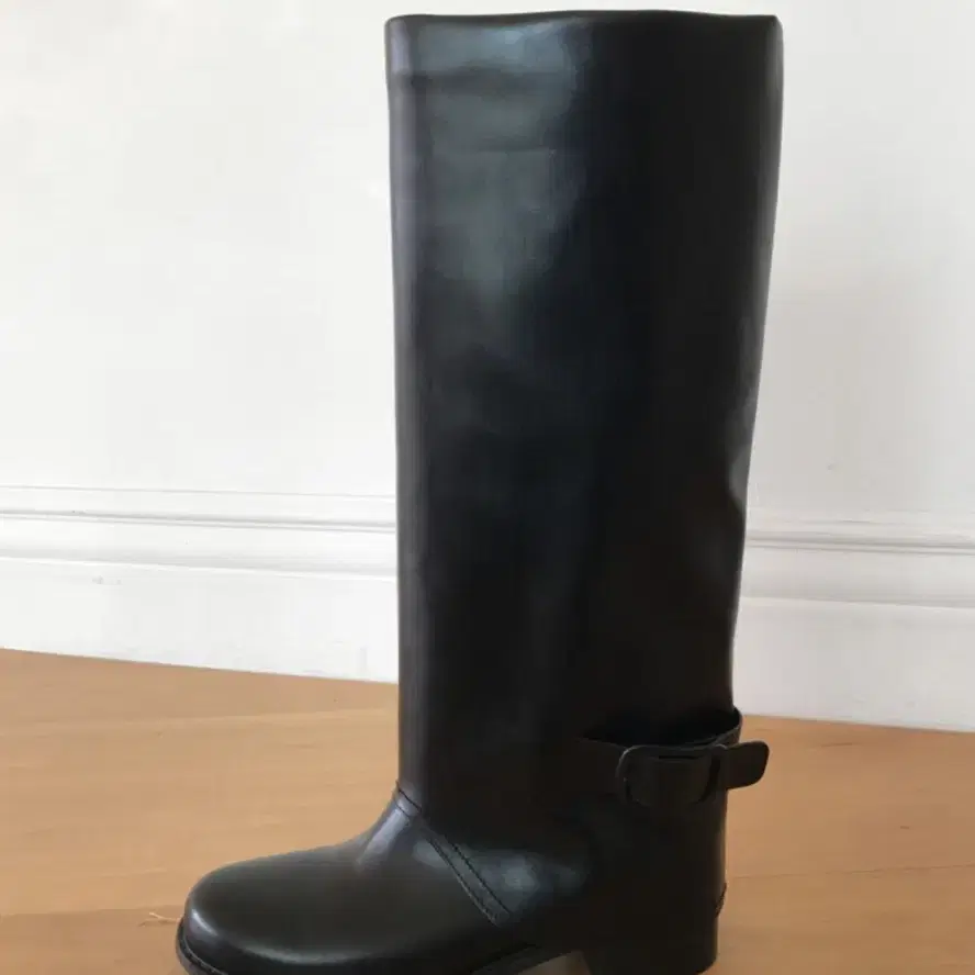 m627 LIT BLACK BUCKLE BOOTS