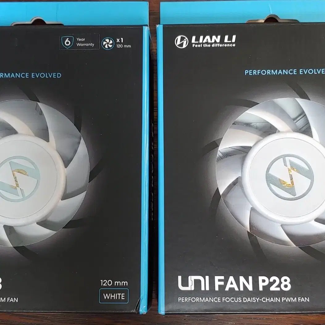 LianLi uni fan P28 (white) 2개