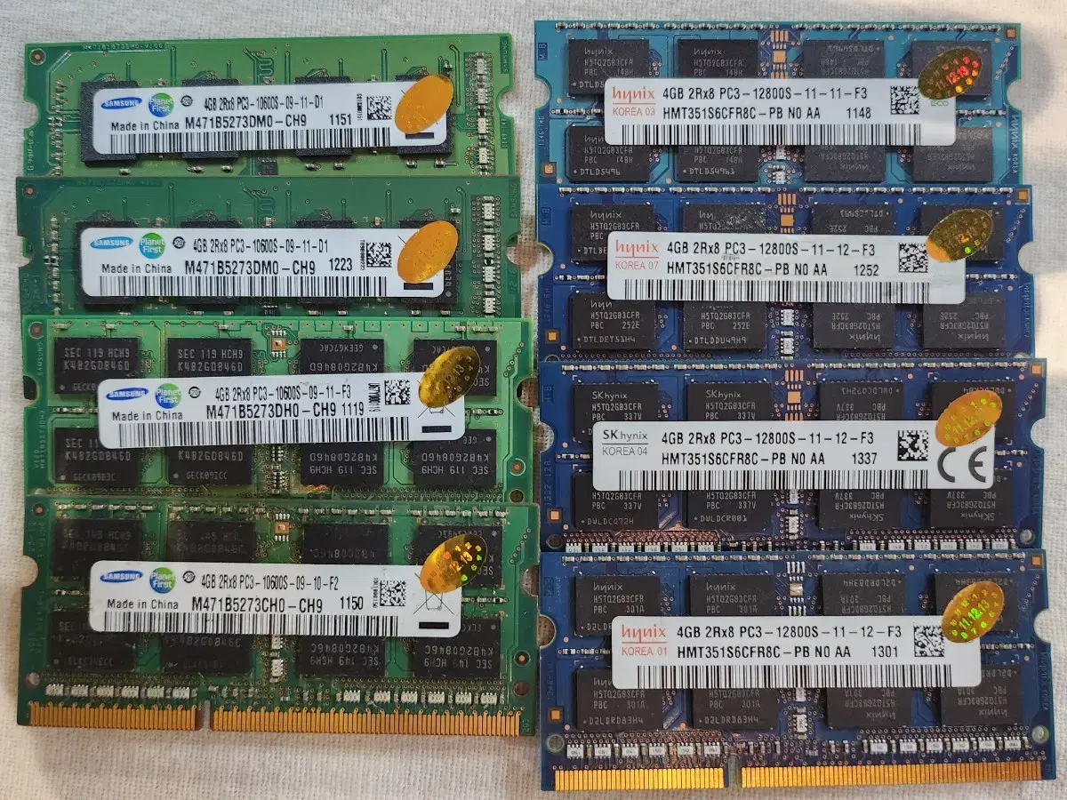 노트북용 ddr3 4g 10600 3장