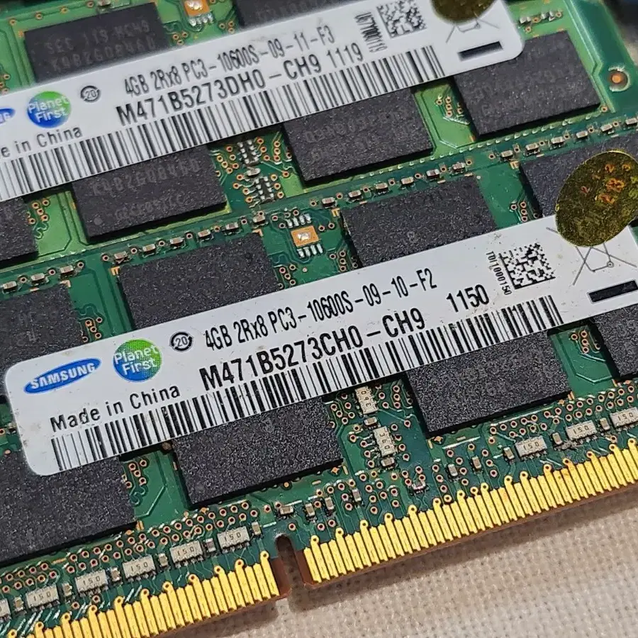 노트북용 ddr3 4g 10600 3장