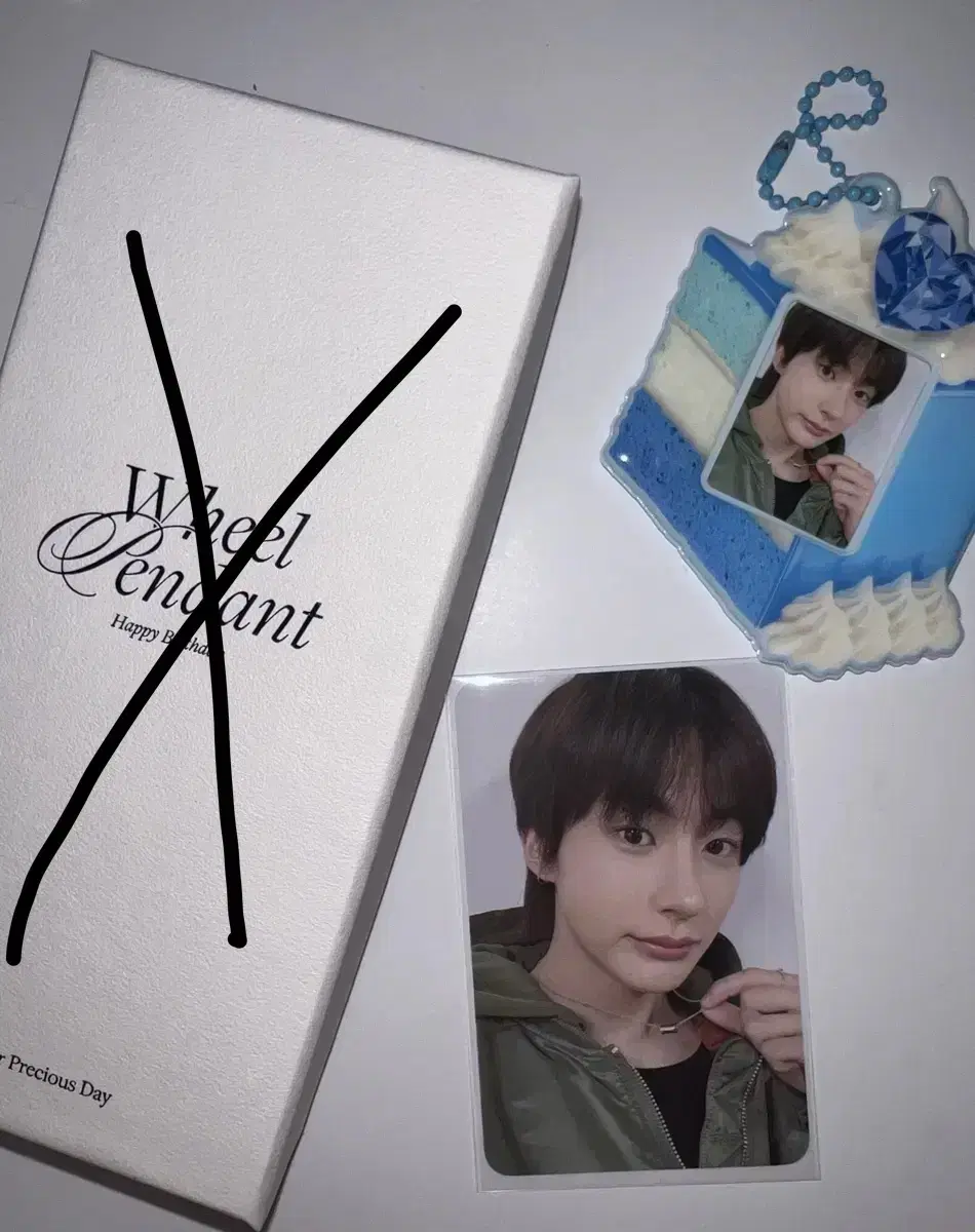 Rize chanyoung birthday MD Necklace photocard sells