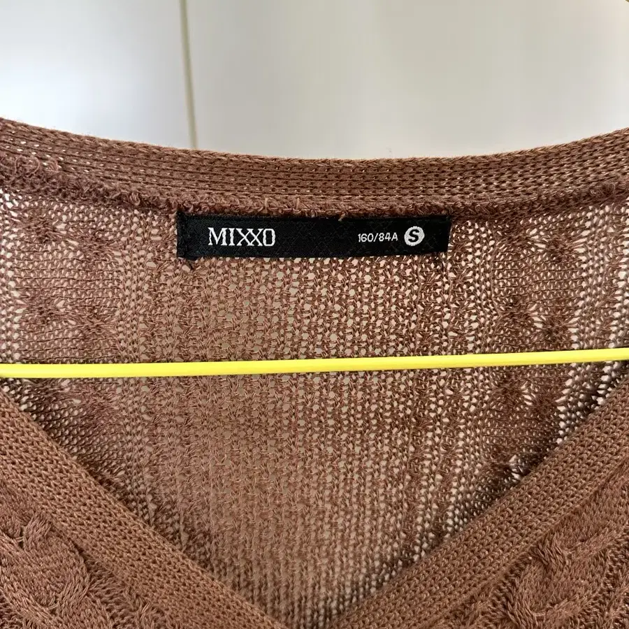 [새상품] 믹쏘 mixxo 가디건 니트